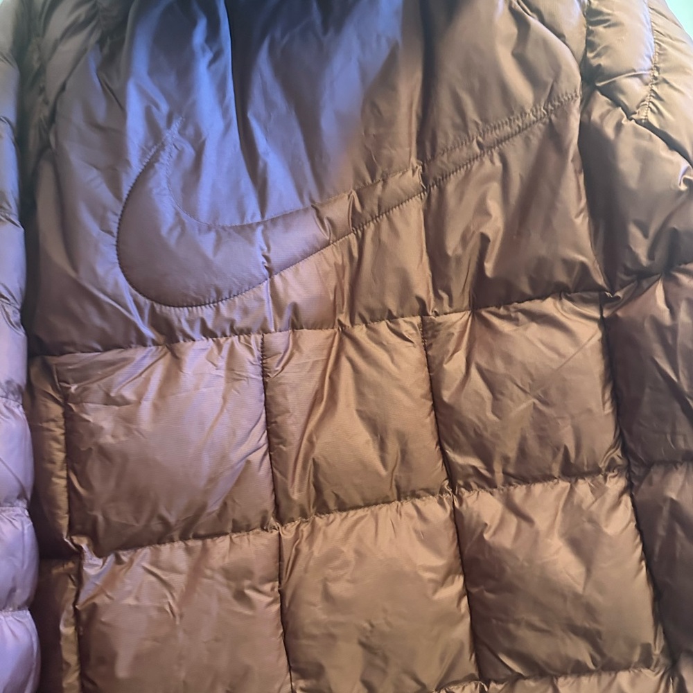 Nike Women's Brown Puffer Jacket BNWT - Picture 12 of 13